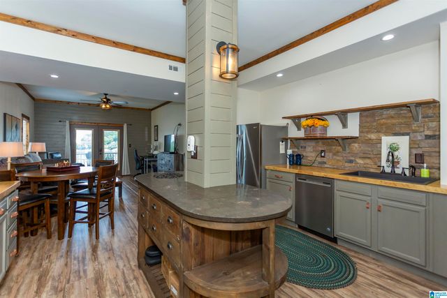 2914 HAMILTON ROAD, Pell City, AL 35128