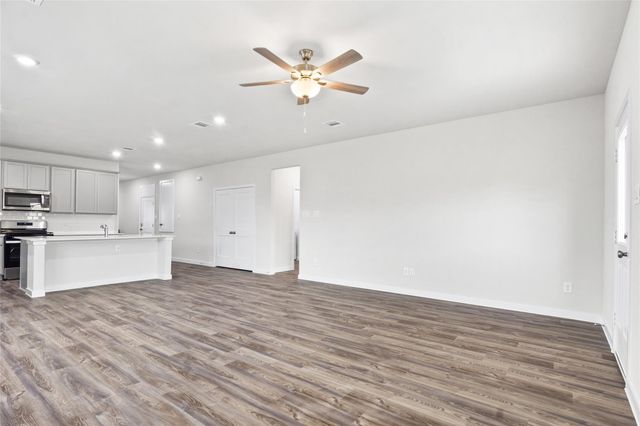 30223 Fledged Wing Drive, Waller, TX 77484