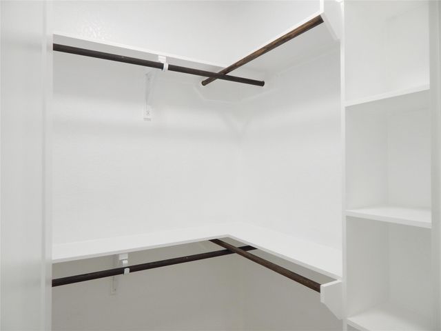 16967 W Juneau, Montgomery, TX 77316