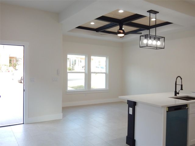 16967 W Juneau, Montgomery, TX 77316