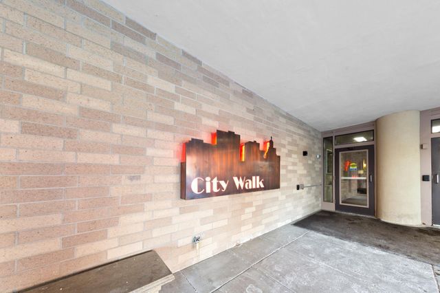 66 9th Street E 2516, Saint Paul, MN 55101