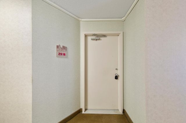 66 9th Street E 2516, Saint Paul, MN 55101