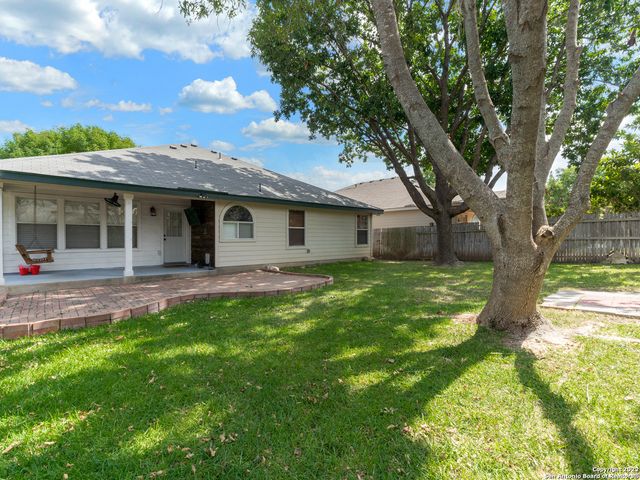 9807 SANDIE, Helotes, TX 78023