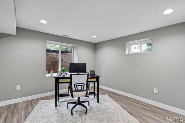 1670 Bennett Avenue, Warson Woods, MO 63122