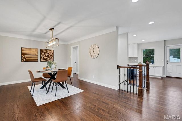 1670 Bennett Avenue, Warson Woods, MO 63122