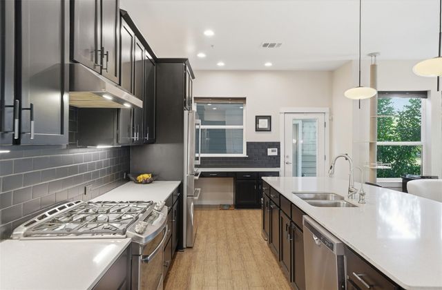 3901 Vaughan ST, Austin, TX 78723