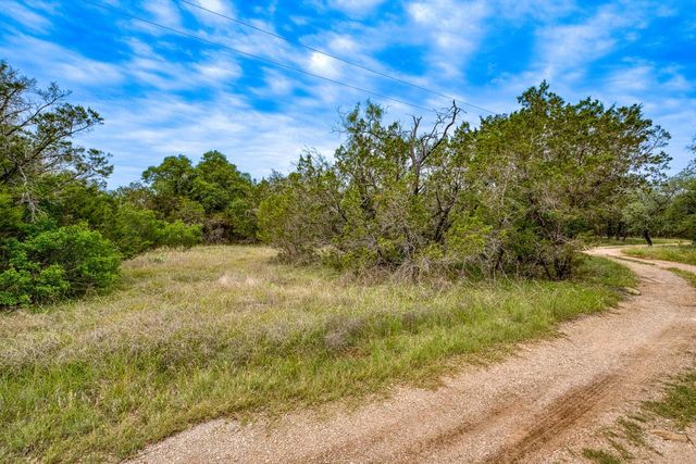 1365 Pedernales Hills RD, Johnson City, TX 78636