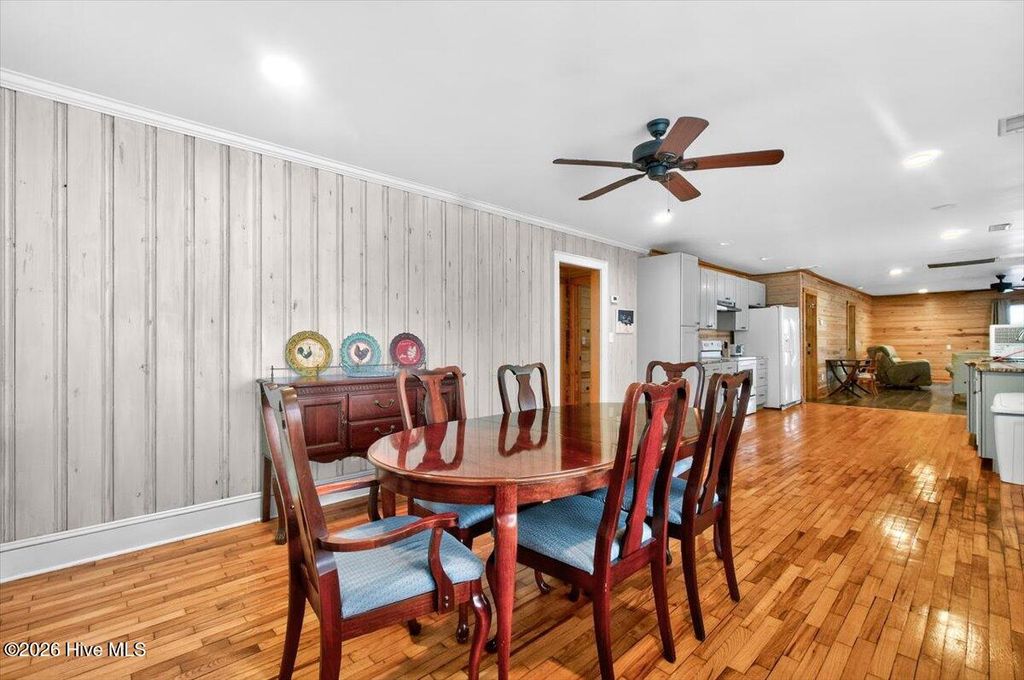 Image 23 of property listing at 765 George II Highway SE, Winnabow, NC 28479