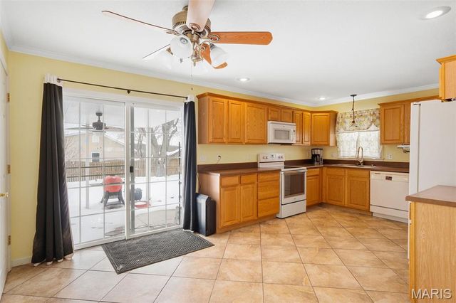 393 Martin Field Court, Villa Ridge, MO 63089