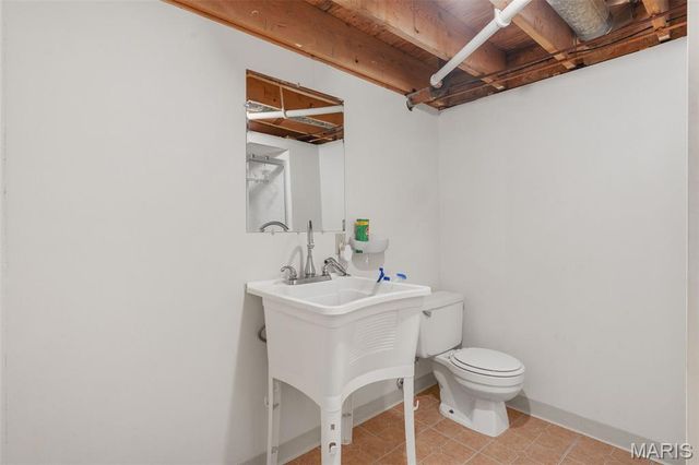 393 Martin Field Court, Villa Ridge, MO 63089