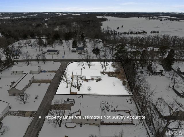 393 Martin Field Court, Villa Ridge, MO 63089