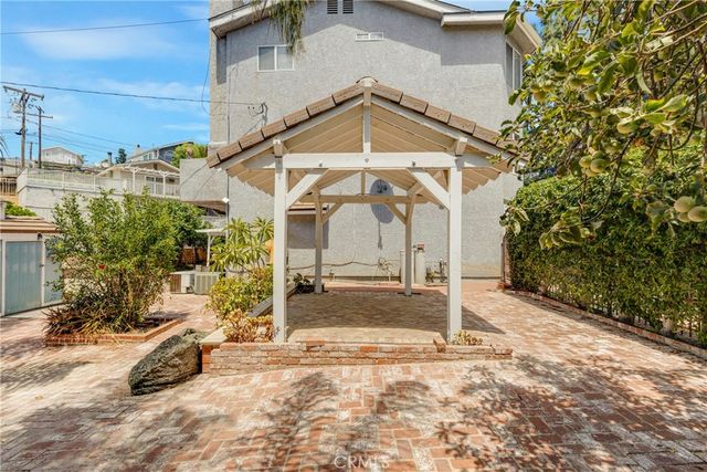 21492 Arapahoe Trail, Chatsworth, CA 91311