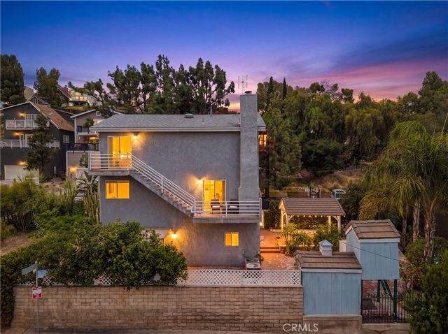 21492 Arapahoe Trail, Chatsworth, CA 91311