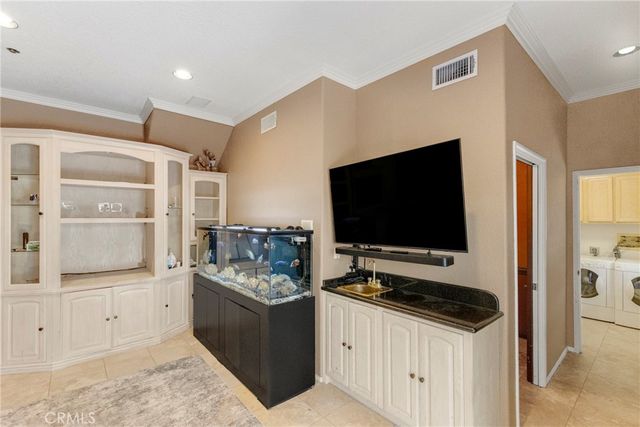 21492 Arapahoe Trail, Chatsworth, CA 91311