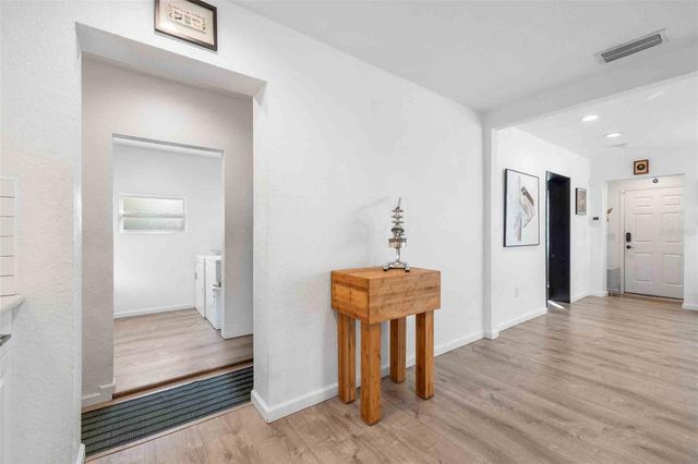 3018 E JEAN STREET, Tampa, FL 33610