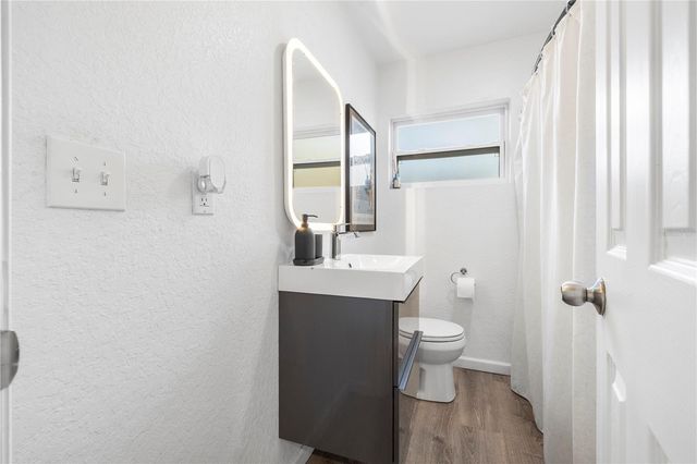 3018 E JEAN STREET, Tampa, FL 33610