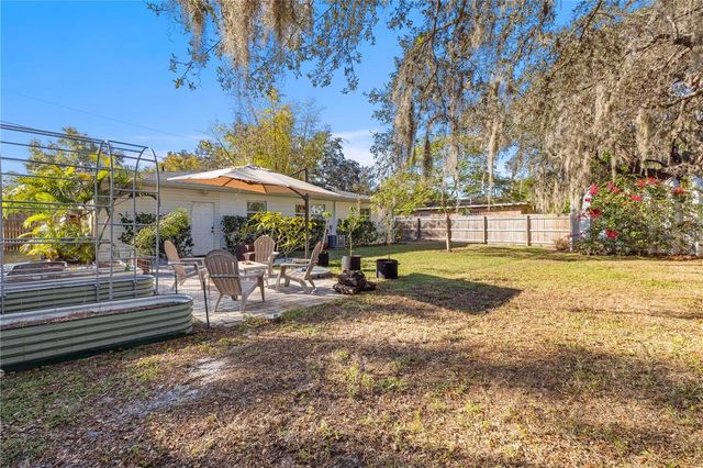 3018 E JEAN STREET, Tampa, FL 33610