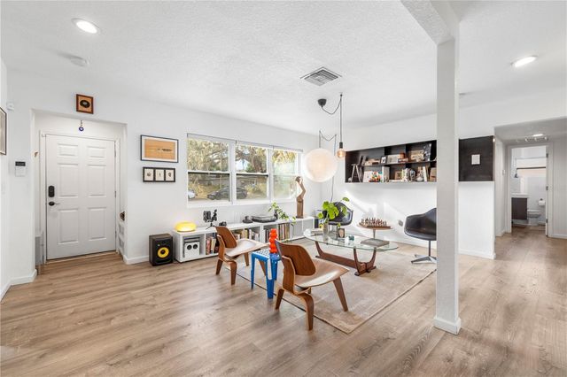 3018 E JEAN STREET, Tampa, FL 33610