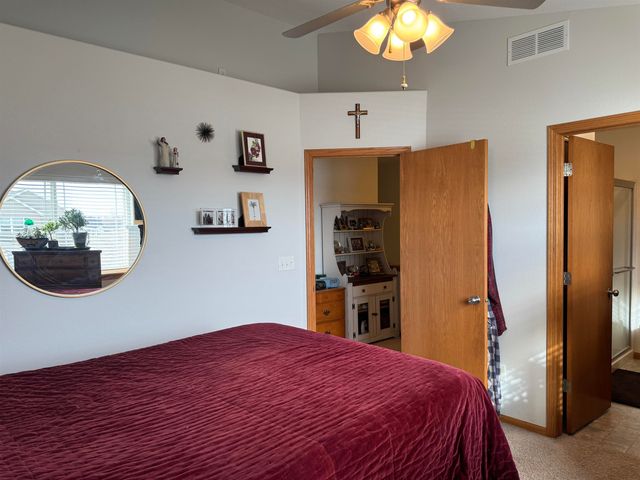 1113 Amelia Dr Unit 1, Cedar Falls, IA 50613