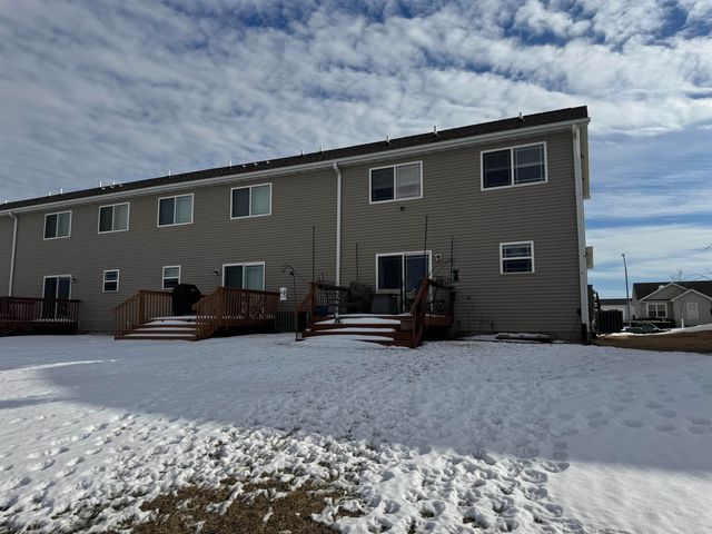 1113 Amelia Dr Unit 1, Cedar Falls, IA 50613