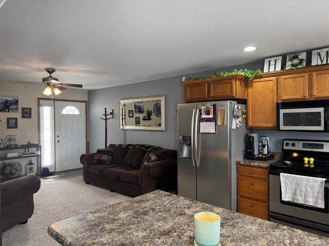 1113 Amelia Dr Unit 1, Cedar Falls, IA 50613