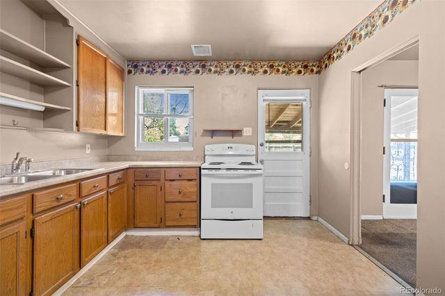 1283 Racine Street, Aurora, CO 80011