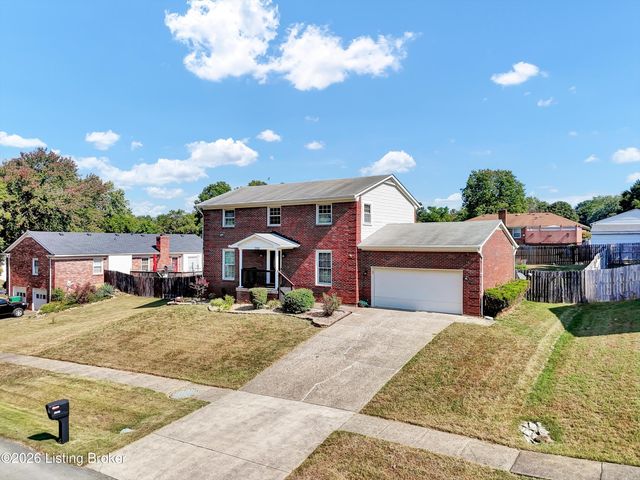 7703 Sunbury Ln, Louisville, KY 40220