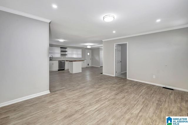 310 WHITE PINE STREET, Trussville, AL 35173