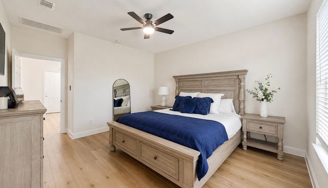 900 Marcellus Court, Arlington, TX 76011