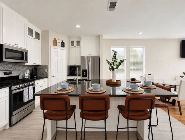 900 Marcellus Court, Arlington, TX 76011