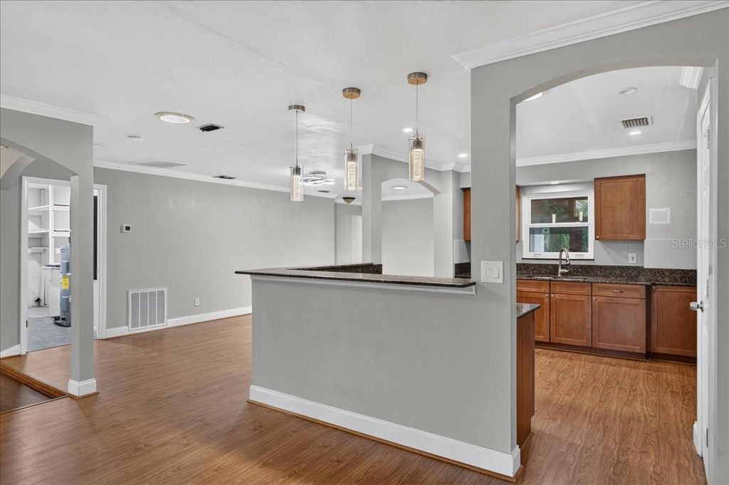 Image 8 of property listing at 1221 E LIME STREET, Tarpon Springs, FL 34689