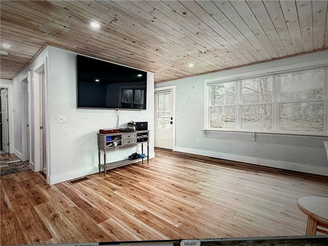 62 Biscuit City Road, Charlestown, RI 02813