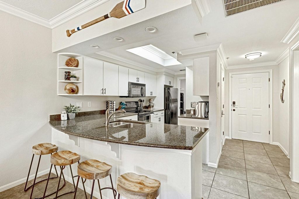 3404 American DR 2106, Lago Vista, TX 78645