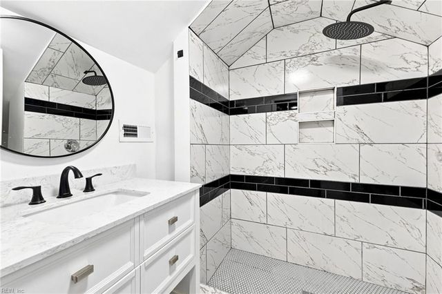 6383 Dove ST, Norfolk, VA 23513