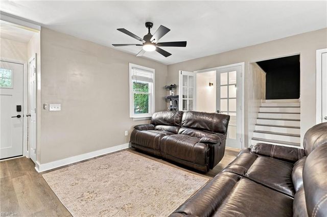6383 Dove ST, Norfolk, VA 23513