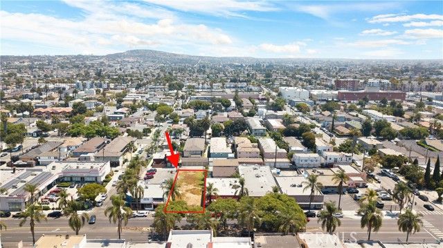 2044 Pacific Avenue, Long Beach, CA 90806