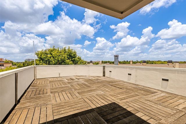 608 Stanford Street A, Houston, TX 77019