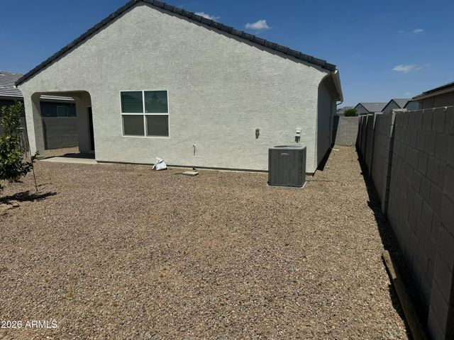 225 N 18TH Street, Coolidge, AZ 85128