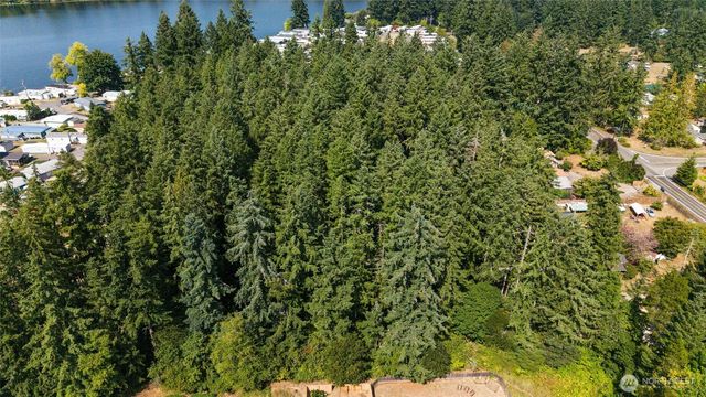 4027 Dent Road SW, Olympia, WA 98512