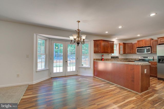 228 WARNER LN, Hedgesville, WV 25427