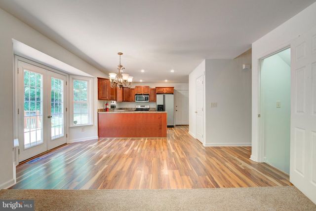 228 WARNER LN, Hedgesville, WV 25427