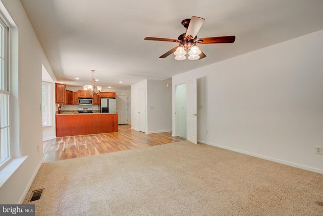 228 WARNER LN, Hedgesville, WV 25427