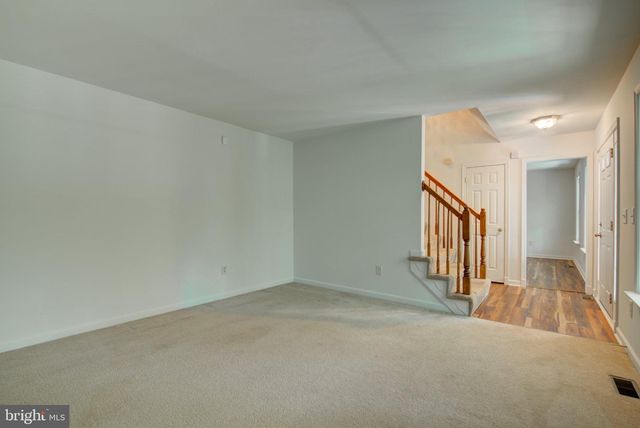 228 WARNER LN, Hedgesville, WV 25427
