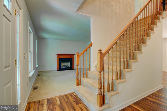 228 WARNER LN, Hedgesville, WV 25427