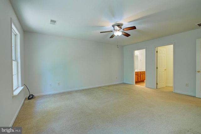 228 WARNER LN, Hedgesville, WV 25427
