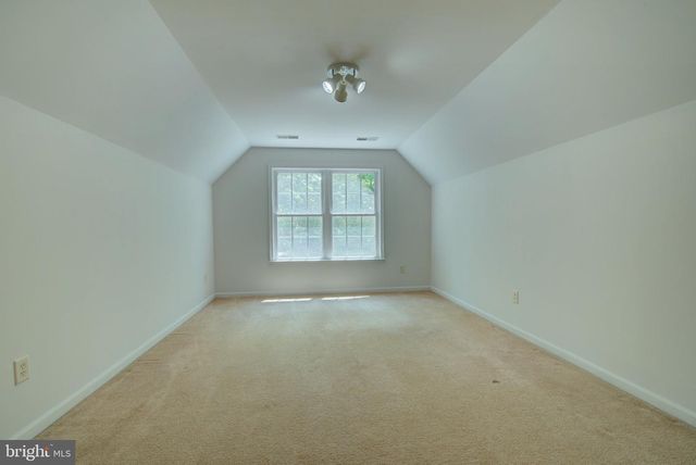 228 WARNER LN, Hedgesville, WV 25427