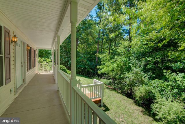 228 WARNER LN, Hedgesville, WV 25427