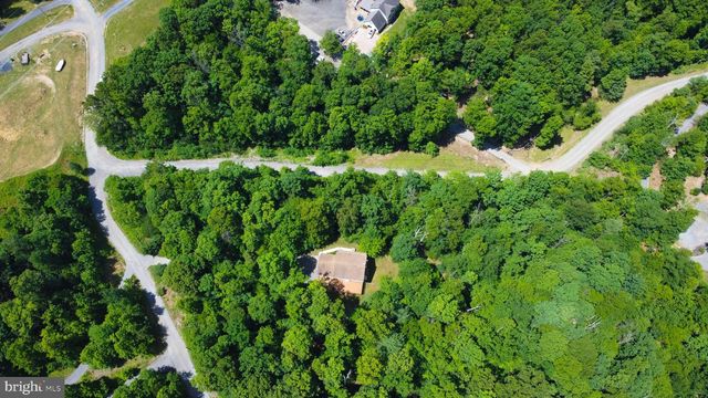 228 WARNER LN, Hedgesville, WV 25427