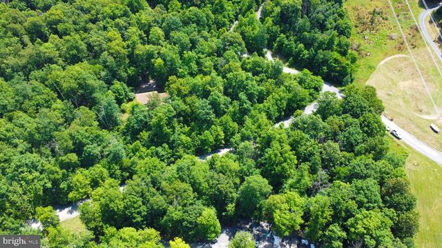 228 WARNER LN, Hedgesville, WV 25427