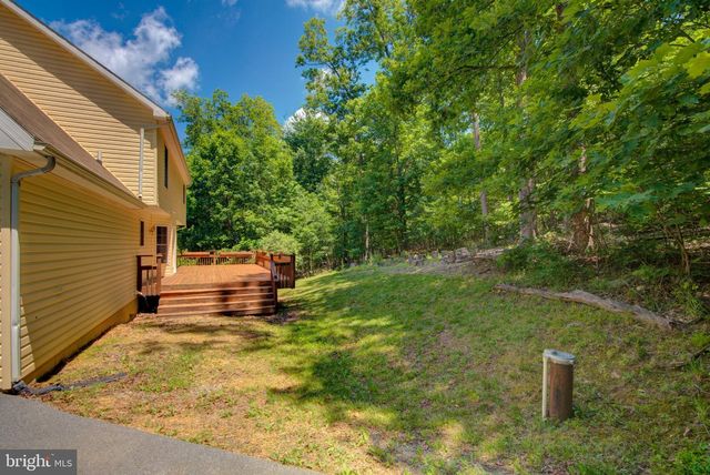 228 WARNER LN, Hedgesville, WV 25427